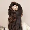 Grampo de Pelúcia Outono e Inverno Coleção Feminina Grampo Exquisito de Alto Padrão Urso Fofo Estrela de Cinco Pontas Presilha de Uma Palavra Presilha BB Acessórios de Cabelo