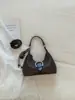 Bolso Retro de Moda para Mujer 2026 Nueva Moda de Primavera Bolso de Hombro Único de Gama Alta Bolso Cruzado Versátil para el Trabajo y el Uso Diario