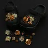 Nuevos dijes para zapatos estilo Bosque de Primavera y Verano con Flores de Cerezo y Melocotonero para Zuecos de Delfín Pequeño, Zapatillas Rosas para Niña Accesorios DIY
