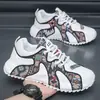 Zapatos Europeos para Hombre, Tenis con Estampado Novedoso de Primavera, Zapatos de Padre Gruesos para Aumentar la Altura, Deportivos Casuales de Primavera y Verano