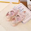 Sandálias Infantis Brilhantes Desenho Animado Sapatos de Princesa Verão Novo Estilo Menininha Sandálias com Strass Cristal Bico Fechado Solado Macio Bebê