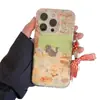 Funda de Teléfono Móvil Estilo Picnic Camping de una Sola Capa Gato Adecuada para Iphone16/15Pro Agujero Grande Manzana Fruta Set 14/13/12