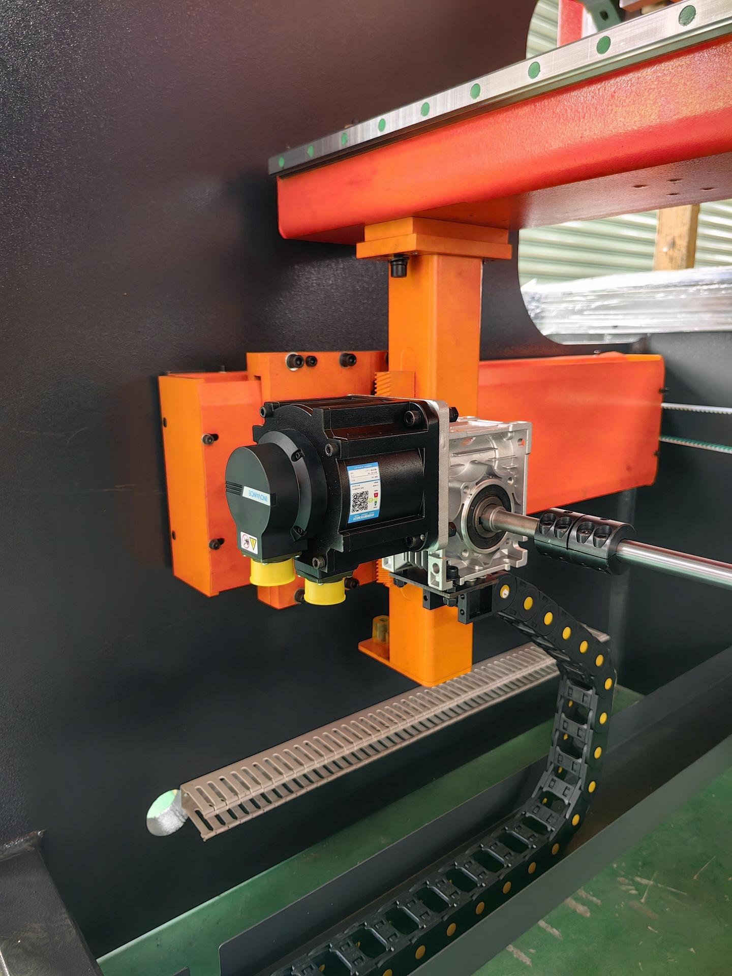 555cf09111cbfb2040d41cb35e50d5