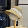 Nuevo sombrero de paja con lazo de encaje estilo francés para mujer, sombrero de sol con protección UV para vacaciones de verano en la playa