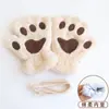 Luvas para Mulheres no Inverno, Estudantes no Outono e Inverno, Quentes e Macias para Meninas, Fofas com Garras de Gato de Pelúcia Estilo Ins, Estilo Coreano, Meio Dedo, Espessadas e de Veludo