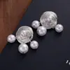 Brincos de Pérola com Textura Metálica Brincos de Luxo Leve de Nicho Brincos com Pino de Prata 925 Joias de Estilo Frio Feminino