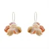 Brincos de Flor Pérola Estilo Vintage Hong Kong Atmosfera Maillard Brincos Delicados Contraste de Cor Gradiente Brincos Pétala para Mulheres