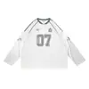 American Vintage Letter Graffiti Print Mesh Loose Camiseta de manga comprida para homens e mulheres Niche Street All-match Loose Jersey