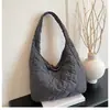 Bolso casual de gran capacidad para mujer al por mayor, nuevo bolso tote de hombro simple con patrón de diamantes, bolso de hombro tote de moda