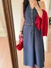 Vestido Elegante de Talla Grande Estilo Hong Kong con Cuello Halter y Botones, Modelo Nuevo Primavera 2026 para Mujeres con un Look Maduro y Elegante, Vestido de Longitud Media 144170