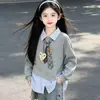 Conjunto de Otoño para Niñas 2026 Estilo Nuevo: Conjunto de Dos Piezas para Niños Mayores con Sudadera Estampada y Jeans de Dibujos Animados, Conjunto Casual de Dos Piezas