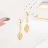 Brincos de Folha Dourada da Moda para Mulheres com Senso de Design, Brincos de Folha com Zircônia Microincrustada, Brincos de Folha Dourada