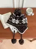 Gorro de Punto Retro con Patrón de Copo de Nieve Coreano y Pompones de Piel para Navidad, Dulce Protección para las Orejas, Sombrero de Lana Lei Feng, Cálido y Versátil para Mujer