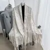 Bufanda Transfronteriza de Nuevo Otoño e Invierno para Mujer, Versátil Casual Estilo Coreano Engrosada Cálida Bufanda para Cuello, Bufanda Larga a Rayas de Moda