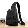 2026 Color Sólido Nuevo Estilo Moda Casual Bolso Cruzado Individual para Hombre Mochila Cruzada Casual Simple Bolsa de Tela de Nylon Repelente al Agua