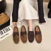 2026 Novos Mocassins de Camurça Estilo Retrô Francês para Mulheres Salto Baixo Cadarço Slip-on Pessoa Preguiçosa Solado Macio Sapatos Individuais