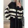 Casaco Cardigan Petite Preguiçoso Tricotado para Mulheres, Novo Outono e Inverno Estilo Macio Cera Gola Polo Listrada Suéter Curto Preto