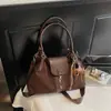 Bolsa Tote de Camurça Grande Capacidade Outono e Inverno, Bolsa de Ombro Exquisita, Novo Estilo Coreano, Bolsa Transversal Casual da Moda Diária