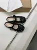 Sandalias Mary Jane de Suela Plana y Zapatillas 2025 Nuevas Sandalias Elegantes de Tacón Bajo con Pedrería para Faldas y Medias Zapatillas para Mujer