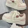 Zapatos Blancos Infantiles para Niñas 2025 Otoño Nuevos Zapatos de Pan Lindos de Nicho Versátiles Deportivos Casuales para Niños Medianos y Grandes