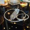Conjunto de Três Peças com Colar, Colar de Diamantes de Luxo de Alta Qualidade com Múltiplos Drenos, Brincos, Pulseira, Joias de Noiva da Moda, Joias para Vestido