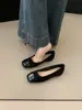 Senso de design sapatilhas Mary Janes sapatos baixos pretos temperamento novo estilo chinês sapatos de um só tom mocassins primavera decote baixo sapatos femininos franceses
