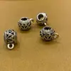 Cuentas Espaciadoras Plateadas y Colgantes con Forma de Flor para Pulseras y Collares, Amuletos Auspiciosos y de la Suerte