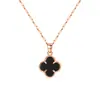 Collar de Ágata Negra con Trébol de Cuatro Hojas de la Suerte para Mujer, Lujo Accesible Diseño de Nicho, Elegante Moda de Gama Alta, Versátil Collar para Clavícula