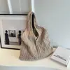 La bolsa tejida súper popular del verano para mujer, nuevo modelo 2026, estilo artístico, bolsa de playa tejida para vacaciones, bolso de hombro y cruzado