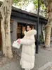Casaco longo de algodão rosa com gola grande de pele para mulheres, novo modelo de inverno 2026, abaixo do joelho, super estiloso, casaco de inverno quente em rosa