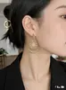 Brincos de Pavão Estilo Étnico Brincos Pendentes com Sino Dourado e Franja da Moda Pingente de Folha Boêmio Presilhas de Orelha de Área Cênica