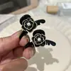 Exquisita pinza pequeña de cuentas de camelia para el pelo, pasador para el pelo de princesa, tocado, pasador para el pelo de la parte trasera de la cabeza, pasador para el pelo femenino, accesorios para el pelo