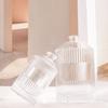 Garrafa Cilíndrica Vertical de Ombro Inclinado de Vidro para Aromaterapia Transparente Sem Fogo Difusor de Aromaterapia Perfume Interno Rattan Volátil Difusão