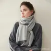 Lenço de Moda Color Block Feminino 100% Caxemira Cor Contrastante Outono e Inverno Novo Tricô Espesso Cachecol Quente Aquecedor de Pescoço Xale