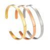 Pulsera abierta de acero inoxidable con letras lisas, muy vendida en Europa y Estados Unidos, joyería con personalidad de moda, fabricantes de pulseras al por mayor.