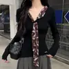Outono e Inverno 2026 Novo Estilo Coreano Gola V Slim Fit Cintura Marcada Moda Elegante Fita Única Redutor de Idade Manga Longa Tricô Suéter para Mulheres