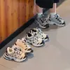Zapatos Casuales Transpirables de Malla para Niños 2026 Otoño Nuevas Zapatillas de Moda Versátiles para Niños Niñas Tendencia Zapatos de Papá