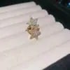 Brinco de Orelha Estrela de Cinco Pontas Super Brilhante, Clipe de Orelha com Design Único de Nicho para Orelhas Não Perfuradas, Brincos Versáteis Estilo Luxo Leve