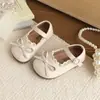 Zapatos de Cuero para Niñas 2026 Primavera y Otoño Nuevo Estilo Coreano Versátiles Zapatos de Princesa con Lazo para Niñas con Suelas Suaves y Ribete de Encaje