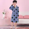 Toalla de Baño Infantil 2026 Nuevo Estilo Algodón Peinado Gasa Bata Ponible Secado Rápido Absorbente de Agua Transpirable Ropa Exterior para Niños y Niñas