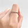 Anel liso para mulheres, moderno e único, design de nicho, luxo leve, simples e requintado, conjunto de três peças, anel ajustável, elegante