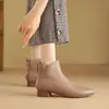 Botines Retro Chic Franceses para Mujer 2026 Nuevo Otoño/Invierno Piel Suave Botas Color Nude Punta Fina Tacón Grueso Con Forro de Terciopelo Cálido Botas de Moda