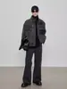 Jaqueta Jeans Curta de Algodão Tendência Outono/Inverno 2025, Lavada com Efeito Pesado Desgastado, Manga Dividida, Bolsos Múltiplos, Gola Alta, Silhueta Estilo Motociclista