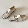 Sapatos Mary Jane Quadrados com Velcro Estilo Coreano Retrô Salto Escondido 5cm Moda Nova Primavera/Outono 2026 Sapatos Individuais Versáteis