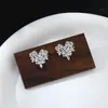 Brincos de Zircônia Qingxing Estilo Coreano Moda Brincos Femininos Personalizados Versátil Floco de Neve Amante da Luz da Lua Fábrica de Joias Venda Direta