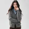 Cardigan de cashmere com capuz e zíper da moda para mulheres, novo estilo outono/inverno, com padrão de trança, corte solto e design versátil, perfeito como camada base de lã ou suéter de tricô.