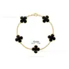 Pulsera Mini Trébol de Cuatro Hojas Flor Única Chapada en Oro Rosa de 18 Quilates con Ágata Roja, Artesanía de Precisión CNC, Directamente de la Fábrica Fuente