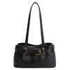 Bolso de hombro texturizado de nuevo estilo para invierno 2026, bolso moderno y con personalidad, bolso casual de diseño exclusivo para mujer.