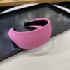 Diadema de Moda Retro de Ala Ancha para Mujer 2026 Nueva Versátil Diadema para Salir, Coloridos Accesorios Coreanos para el Cabello de Primavera y Verano