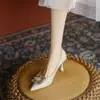 Salto Alto Fino Versátil com Strass Não Abrasivo para Mulheres 2025 Novo Outono Estilo Francês Elegante Salto Agulha Sapatos para Madrinhas para Mulheres
